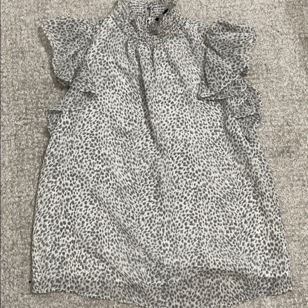 1.State Top With Flutter Sleeves - image 1